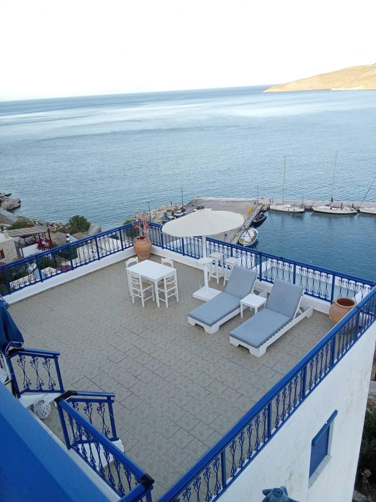 Marinas Studios Ливадия Экстерьер фото